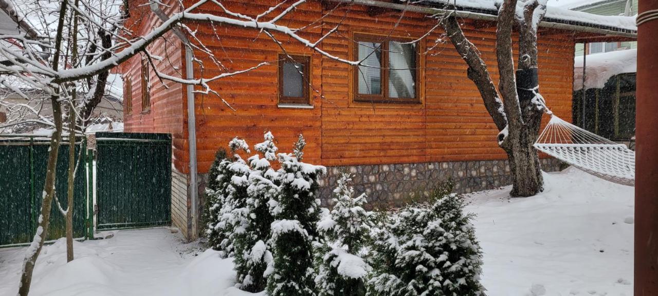 Kotiedzh U Mariny Villa Yaremche Exterior photo
